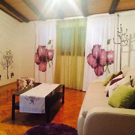 Teatro Apartment