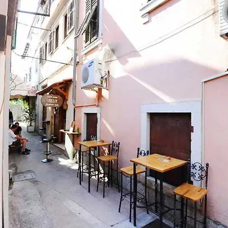 Apartment Teatro *