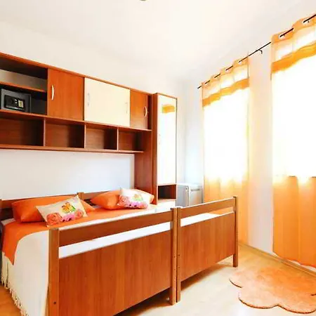 Teatro Apartment *