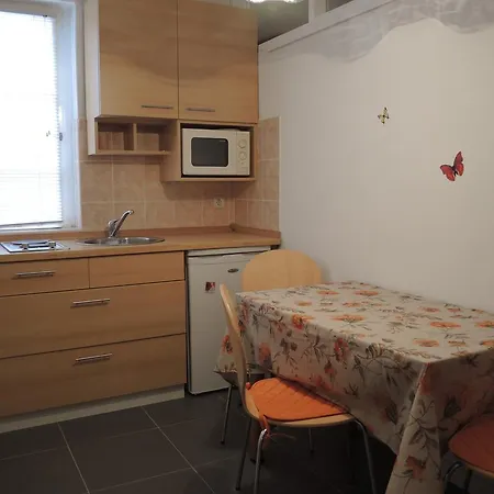 Teatro Apartment *