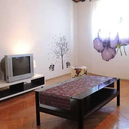 Apartment Teatro *